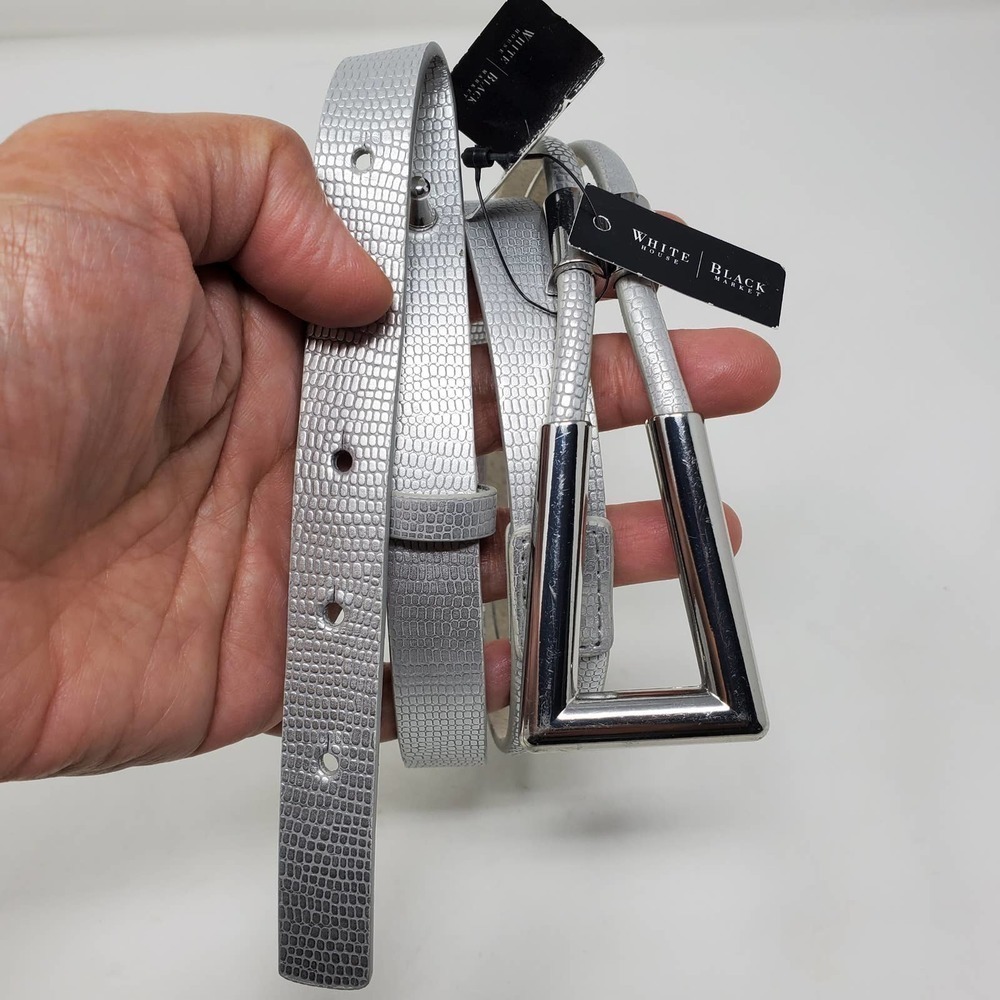 White House Black Market Metallic Triangle Buckle Skinny Belt Size Small NEW